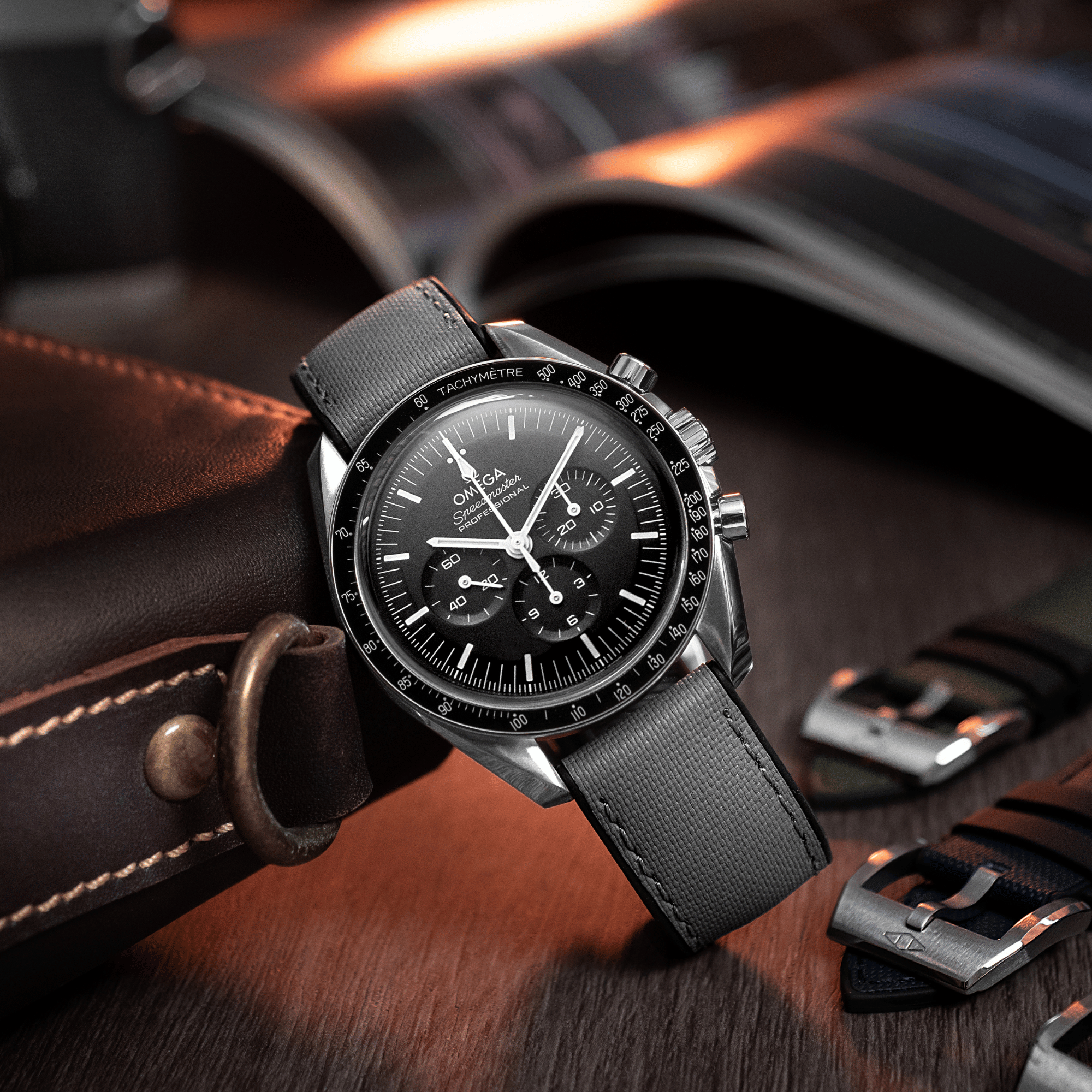 HydroFlex™ Grey Hybrid FKM Watch Strap With Grey Stitching