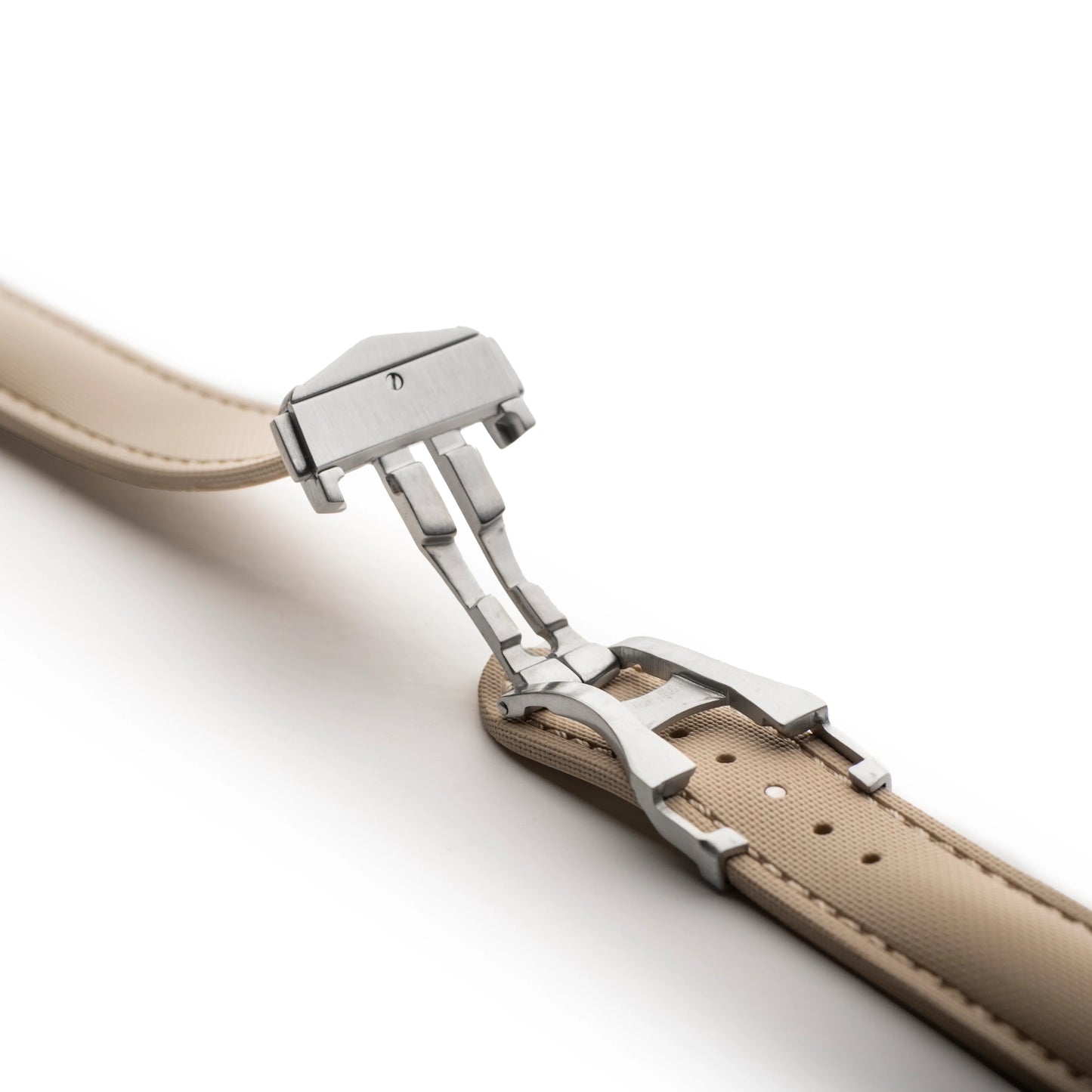 Loop-less™ HydroFlex™ | Titan Dune Edition | Beige Strap with Beige Stitching